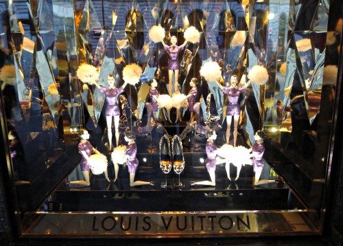 Holiday Window Displays (Part 1): Louis Vuitton & Galeries