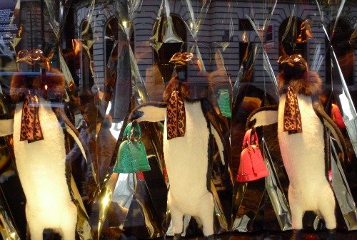 MesVitrinesNYC: Louis Vuitton at Galeries Lafayette Holiday Windows