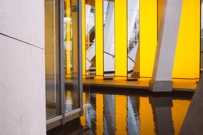 Fondation Louis Vuitton - Gallery of mirrors