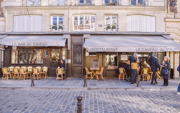 Cultural Tips to Know When Visiting Paris