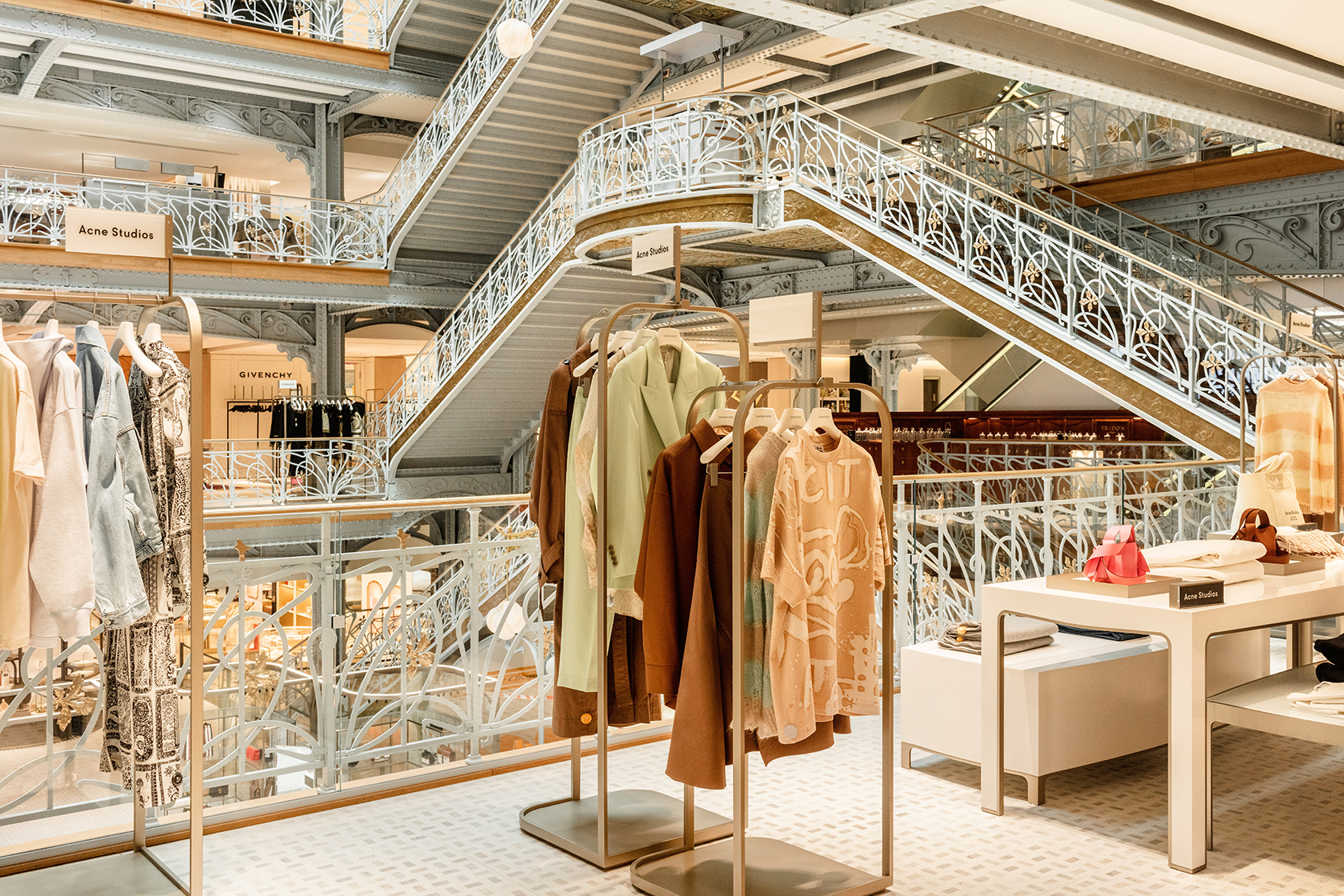 La Samaritaine: The Classic Paris Department Store Returns in