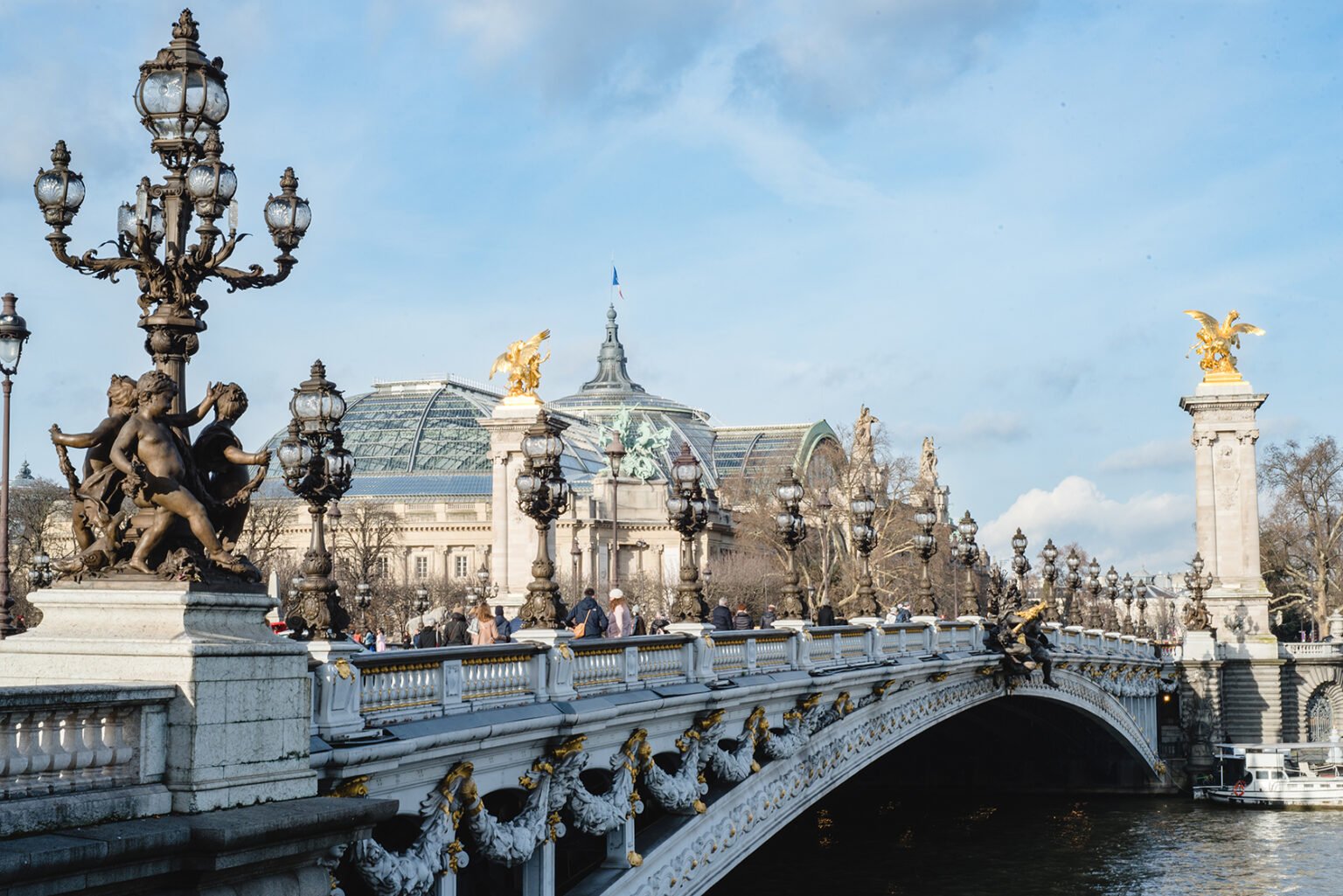 A Wonderful Winter Walk Along the Seine - Paris Perfect