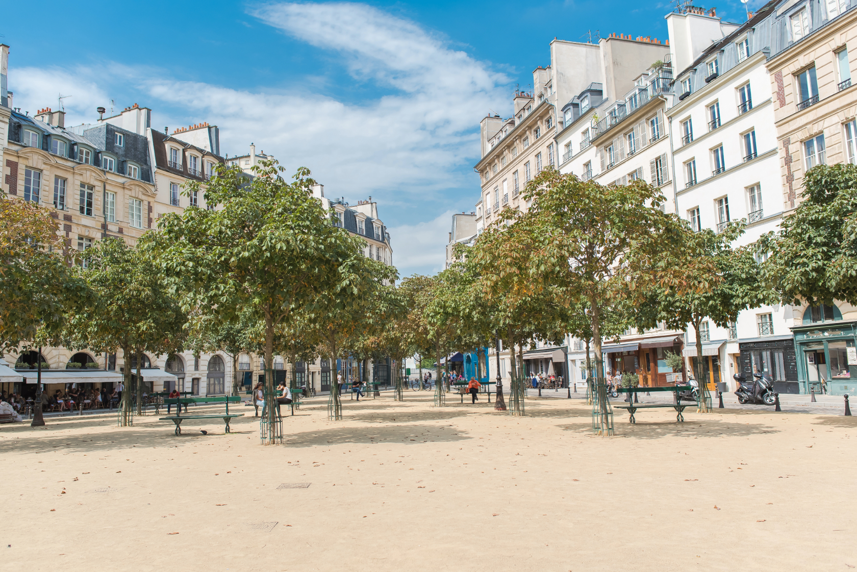 Place Dauphine vacation rentals walking tour