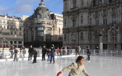 Ice Skating in Paris at the Hôtel de Ville