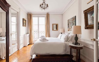 Large and Luxurious: Perfect Paris Apartment Rentals for Your Family Vacation