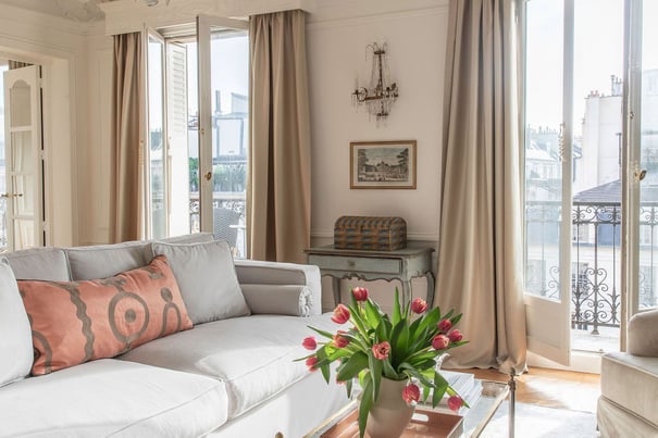 Example #2: Finding a Parisian Home in Saint-Germain 