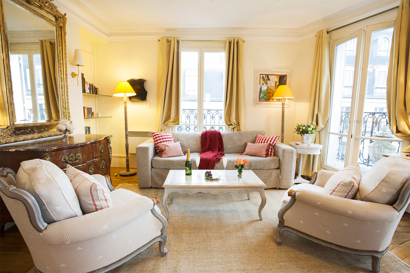 Book 2 Bedroom Apartment Rental in Paris - Paris Perfect