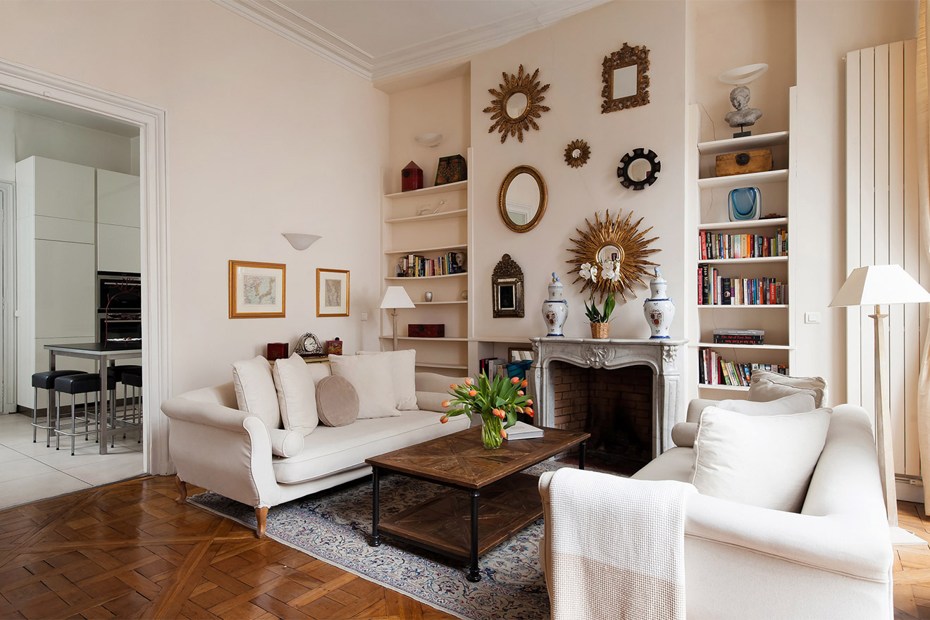 Book 3 Bedroom 1st Arrondissement Paris Apartment Rental - Paris Perfect